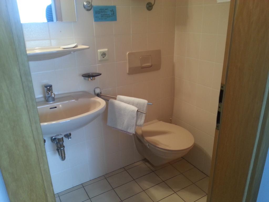 Pension "Am Markt" Treis-Karden Room photo
